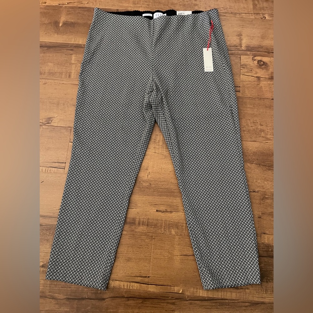 Elle pull on skinny ankle pants